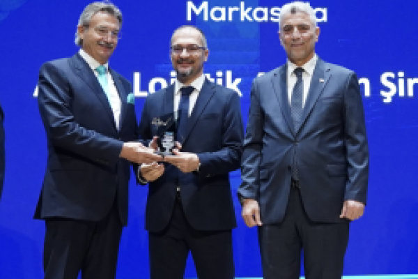 Arkas Lojistik’e TURQUALITY Hizmet İhracatı Ödülü