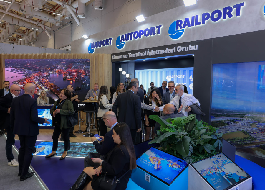 Arkas Holding Liman ve Terminal İşletmeleri Grubu, Uluslararası Logitrans Transport ve Lojistik Fuarı’nda sektörle buluştu