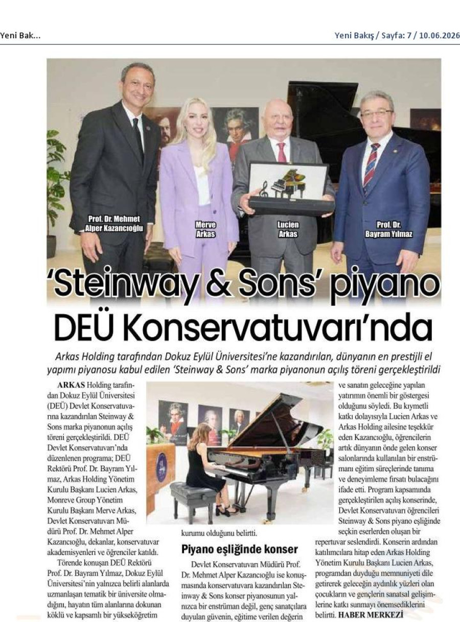 Steinway & Sons Piyano DEÜ Konservatuarı'nda